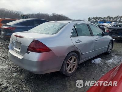 Trzecie zdjęcie samochodu z tyłu: 2007 HONDA ACCORD EX VIN:1HGCM56797A047424 - miniatura