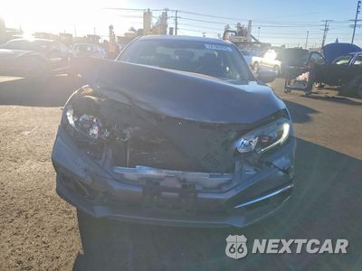 Piąte zdjęcie samochodu w środku: 2019 HONDA CIVIC LX VIN:2HGFC2F68KH591378 - miniatura