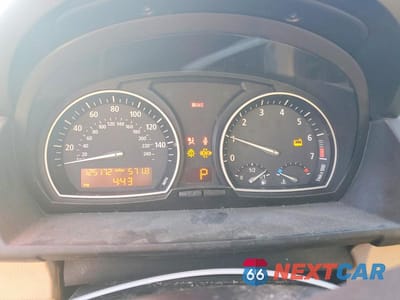 Zdjęcie 9 z 12 samochodu: 2005 BMW X3 3.0I VIN:WBXPA934X5WD07846 - miniatura