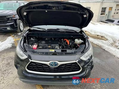 Zdjęcie 9 z 10 samochodu: 2021 TOYOTA HIGHLANDER HYBRID XLE VIN:5TDGBRCH7MS527583 - miniatura