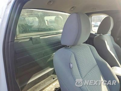 Zdjęcie 10 z 12 samochodu: 2018 TOYOTA TACOMA SR VIN:5TFRX5GN4JX122824 - miniatura