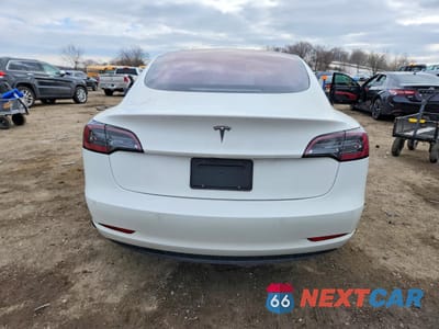 Zdjęcie 6 z 12 samochodu: 2019 TESLA MODEL 3 2WD 4D SEDAN LONG RANGE VIN:5YJ3E1EA7KF310155 - miniatura