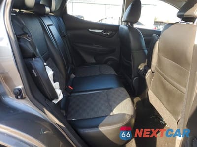 Zdjęcie 11 z 12 samochodu: 2021 NISSAN ROGUE SPORT SV VIN:JN1BJ1BWXMW661473 - miniatura