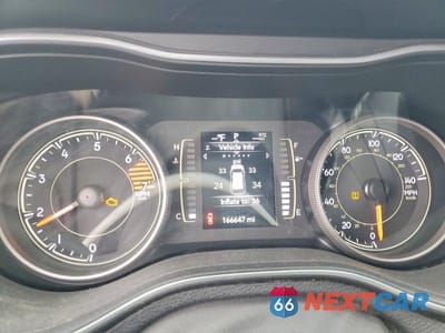 Zdjęcie 9 z 12 samochodu: 2019 JEEP CHEROKEE LATITUDE PLUS VIN:1C4PJMLB8KD193932 - miniatura