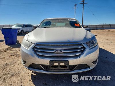 Piąte zdjęcie samochodu w środku: 2018 FORD TAURUS LIMITED VIN:1FAHP2F83JG131591 - miniatura