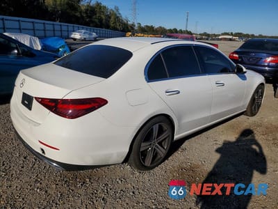 Trzecie zdjęcie samochodu z tyłu: 2022 MERCEDES-BENZ C 300 VIN:W1KAF4GB2NR011589 - miniatura