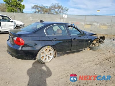 Trzecie zdjęcie samochodu z tyłu: 2008 BMW 335 I VIN:WBAVB735X8VH24292 - miniatura