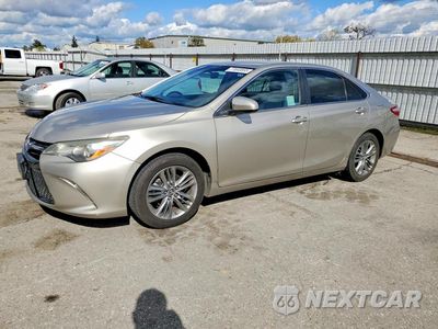 2015 TOYOTA CAMRY SE 4T1BF1FK0FU922111 - główne zdjęcie licytacji z USA - miniatura