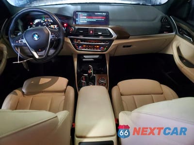 Zdjęcie 8 z 12 samochodu: 2018 BMW X3 XDRIVE30I VIN:5UXTR9C53JLC80853 - miniatura
