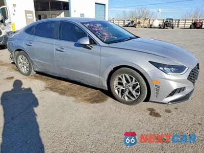 Czwarte zdjęcie samochodu z boku: 2023 HYUNDAI SONATA SEL VIN:KMHL64JA4PA280693 - miniatura