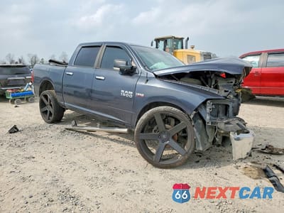 Czwarte zdjęcie samochodu z boku: 2016 RAM 1500 SLT VIN:1C6RR6LT5GS182600 - miniatura