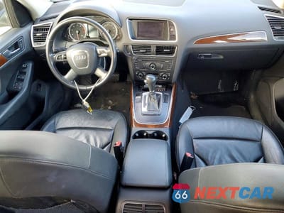 Zdjęcie 8 z 13 samochodu: 2010 AUDI Q5 PREMIUM VIN:WA1CKAFPXAA041016 - miniatura