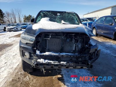 Piąte zdjęcie samochodu w środku: 2021 TOYOTA TACOMA DOUBLE CAB VIN:3TYGZ5AN1MT014637 - miniatura