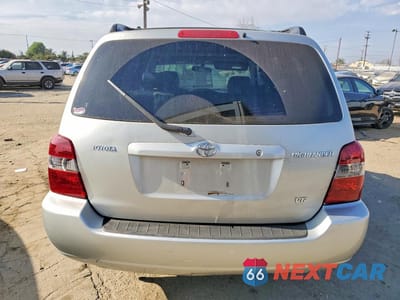 Zdjęcie 6 z 12 samochodu: 2005 TOYOTA HIGHLANDER LIMITED VIN:JTEDP21A850082157 - miniatura
