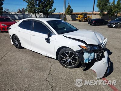 Czwarte zdjęcie samochodu z boku: 2023 TOYOTA CAMRY SE NIGHT SHADE VIN:4T1T11AK6PU810229 - miniatura