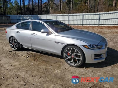 Czwarte zdjęcie samochodu z boku: 2017 JAGUAR XE R - SPORT VIN:SAJAL4BVXHA971073 - miniatura
