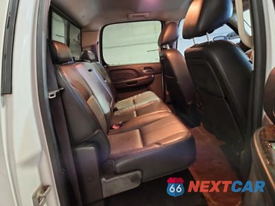 Zdjęcie 10 z 12 samochodu: 2012 GMC SIERRA K2500 DENALI VIN:1GT125E81CF178656 - miniatura
