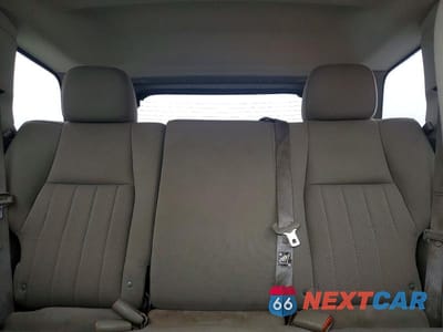 Zdjęcie 10 z 13 samochodu: 2006 JEEP GRAND CHEROKEE LAREDO VIN:1J4HS48N26C292997 - miniatura