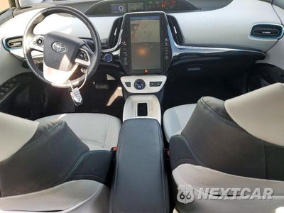 Zdjęcie 8 z 12 samochodu: 2018 TOYOTA PRIUS VIN:JTDKARFU9J3554593 - miniatura