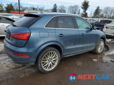 Trzecie zdjęcie samochodu z tyłu: 2016 AUDI Q3 PRESTIGE VIN:WA1GFCFS9GR024935 - miniatura