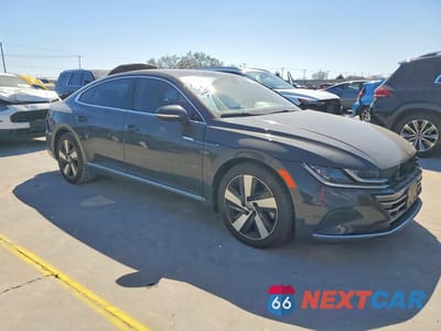 Czwarte zdjęcie samochodu z boku: 2021 VOLKSWAGEN ARTEON SE VIN:WVWAR7AN2ME008333 - miniatura