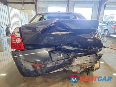 Zdjęcie 6 z 11 samochodu: 2010 CHRYSLER 300 TOURING VIN:2C3CA5CV3AH125705 - miniatura