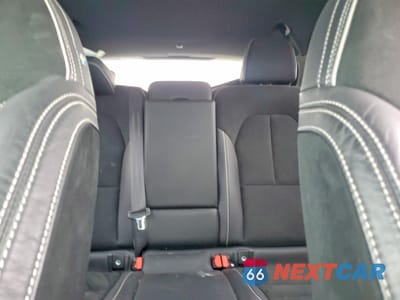 Zdjęcie 10 z 14 samochodu: 2022 VOLVO XC40 T5 R-DESIGN VIN:YV4162UMXN2791495 - miniatura