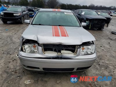 Piąte zdjęcie samochodu w środku: 2004 VOLKSWAGEN JETTA GLS VIN:3VWSK69M44M054543 - miniatura