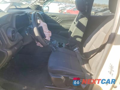 Zdjęcie 7 z 12 samochodu: 2024 CHEVROLET COLORADO VIN:1GCGSBEC3R1144835 - miniatura