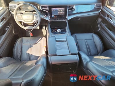 Zdjęcie 8 z 14 samochodu: 2024 JEEP WAGONEER SERIES II VIN:1C4SJVBPXRS105644 - miniatura