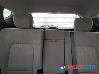 Zdjęcie 10 z 13 samochodu: 2017 HYUNDAI SANTA FE SPORT VIN:5NMZT3LB2HH018055 - miniatura