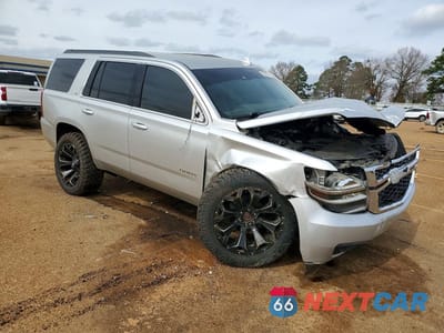 Czwarte zdjęcie samochodu z boku: 2017 CHEVROLET TAHOE K1500 LT VIN:1GNSKBKC2HR157758 - miniatura