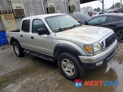 Czwarte zdjęcie samochodu z boku: 2001 TOYOTA TACOMA DOUBLE CAB PRERUNNER VIN:5TEGN92N31Z812293 - miniatura