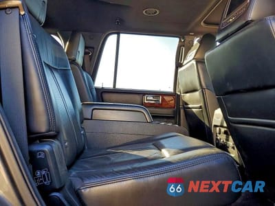 Zdjęcie 11 z 12 samochodu: 2015 LINCOLN NAVIGATOR VIN:5LMJJ2HT8FEJ01738 - miniatura
