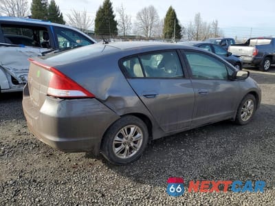 Trzecie zdjęcie samochodu z tyłu: 2010 HONDA INSIGHT EX VIN:JHMZE2H76AS025687 - miniatura