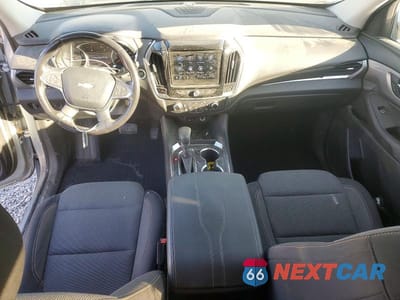 Zdjęcie 8 z 13 samochodu: 2021 CHEVROLET TRAVERSE LT VIN:1GNEVGKW1MJ177908 - miniatura