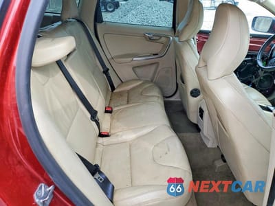 Zdjęcie 11 z 14 samochodu: 2014 VOLVO XC60 3.2 VIN:YV4952DL3E2520193 - miniatura