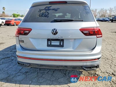 Zdjęcie 6 z 12 samochodu: 2024 VOLKSWAGEN TIGUAN SE R-LINE BLACK VIN:3VVCB7AX9RM051519 - miniatura
