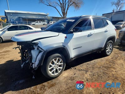 2025 JEEP COMPASS TRAILHAWK 3C4NJDDN2ST609807 - główne zdjęcie licytacji z USA - miniatura