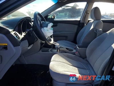 Zdjęcie 7 z 12 samochodu: 2009 KIA OPTIMA LX VIN:KNAGE228895310408 - miniatura