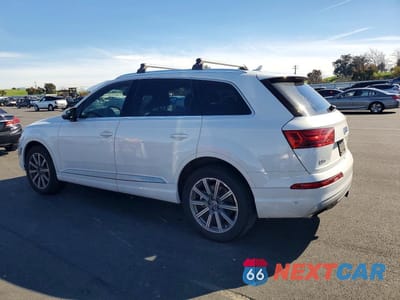Drugie zdjęcie samochodu z przodu: 2019 AUDI Q7 PREMIUM PLUS VIN:WA1LAAF76KD020134 - miniatura