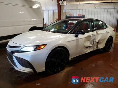2021 TOYOTA CAMRY XSE 4T1K61AK2MU466097 - główne zdjęcie licytacji z USA - miniatura
