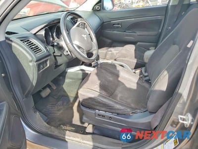 Zdjęcie 7 z 14 samochodu: 2014 MITSUBISHI OUTLANDER SE VIN:4A4AR4AU8EE015822 - miniatura