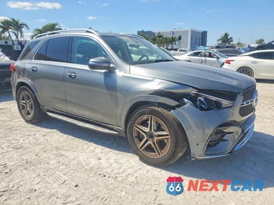 Czwarte zdjęcie samochodu z boku: 2026 MERCEDES-BENZ GLE 450 4MATIC VIN:4JGFB5KB2TB527221 - miniatura