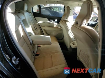 Zdjęcie 10 z 12 samochodu: 2024 VOLVO S60 PLUS VIN:7JRL12FL4RG281264 - miniatura