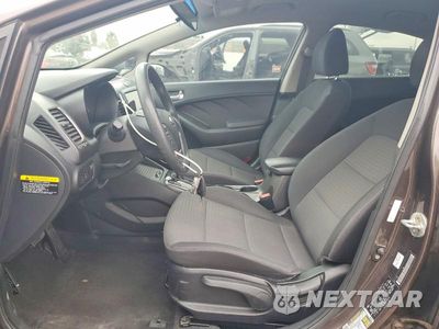 Zdjęcie 13 z 24 samochodu: 2018 KIA FORTE LX VIN:3KPFL4A74JE170195 - miniatura