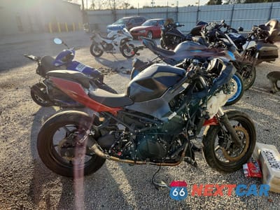 2020 KAWASAKI EX400 JKAEXKH19LDA80256 - główne zdjęcie licytacji z USA - miniatura