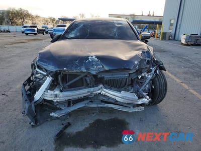 Piąte zdjęcie samochodu w środku: 2019 BMW M550XI VIN:WBAJB9C52KB465023 - miniatura