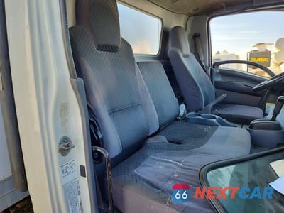 Zdjęcie 11 z 12 samochodu: 2014 ISUZU NRR BOX TRUCK VIN:JALE5W163E7300061 - miniatura