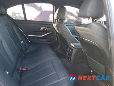Zdjęcie 10 z 12 samochodu: 2019 BMW 330I VIN:WBA5R1C55KFH19544 - miniatura